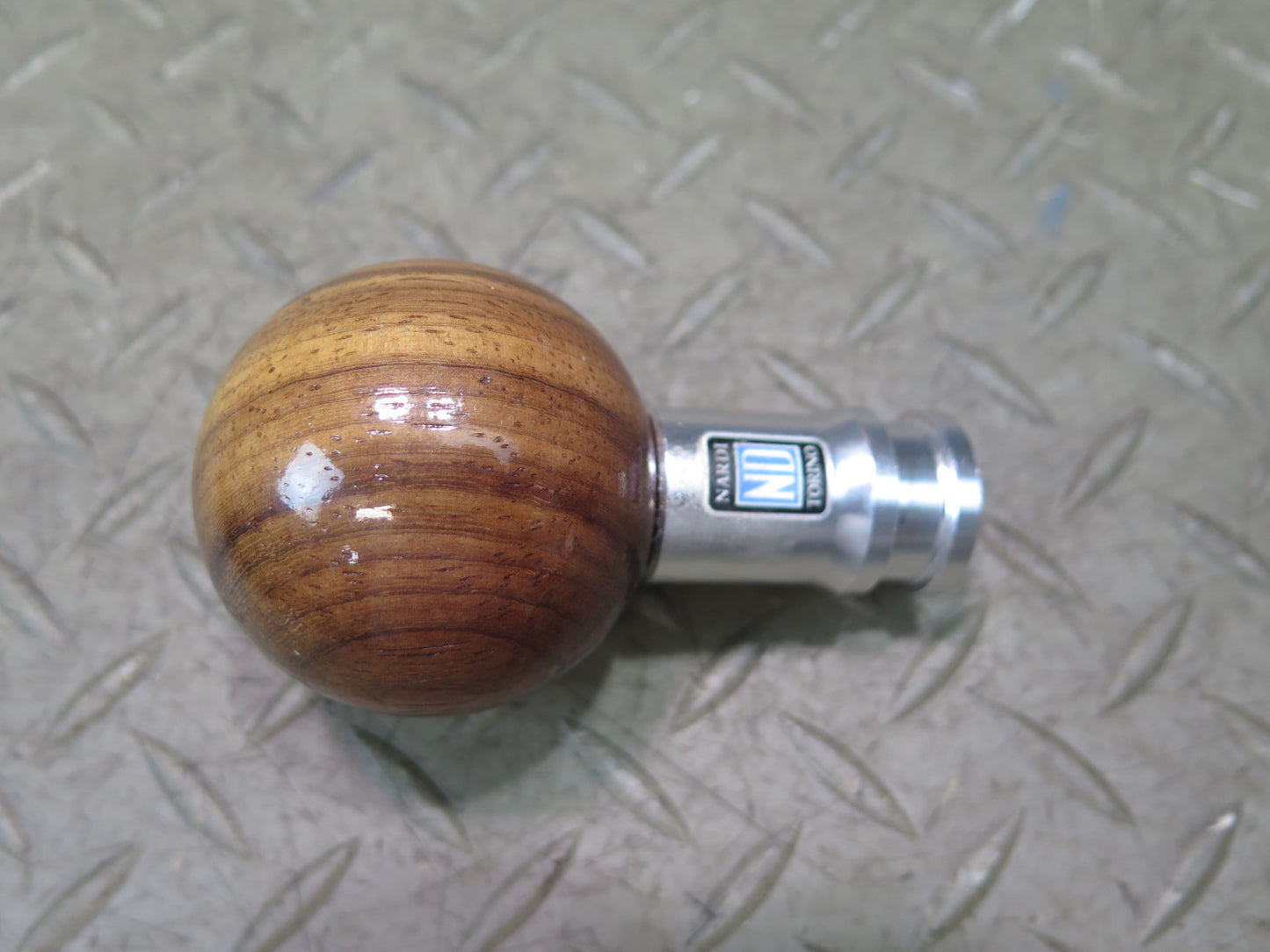 Nardi ND Torino Style Gear Knob Wood & Chrome 5/6 Speed Universal