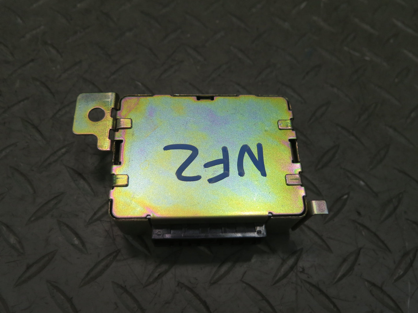 84-86 Nissan Z31 300ZX Theft Warning Control Module 28591-01P50 OEM