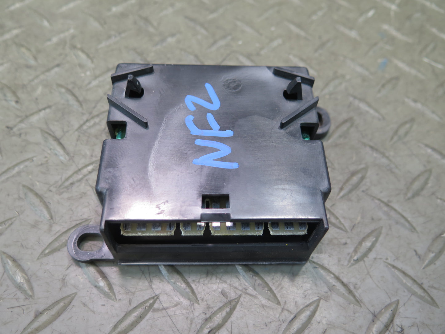 84-86 Nissan Z31 300ZX Theft Warning Control Module 16055589 OEM