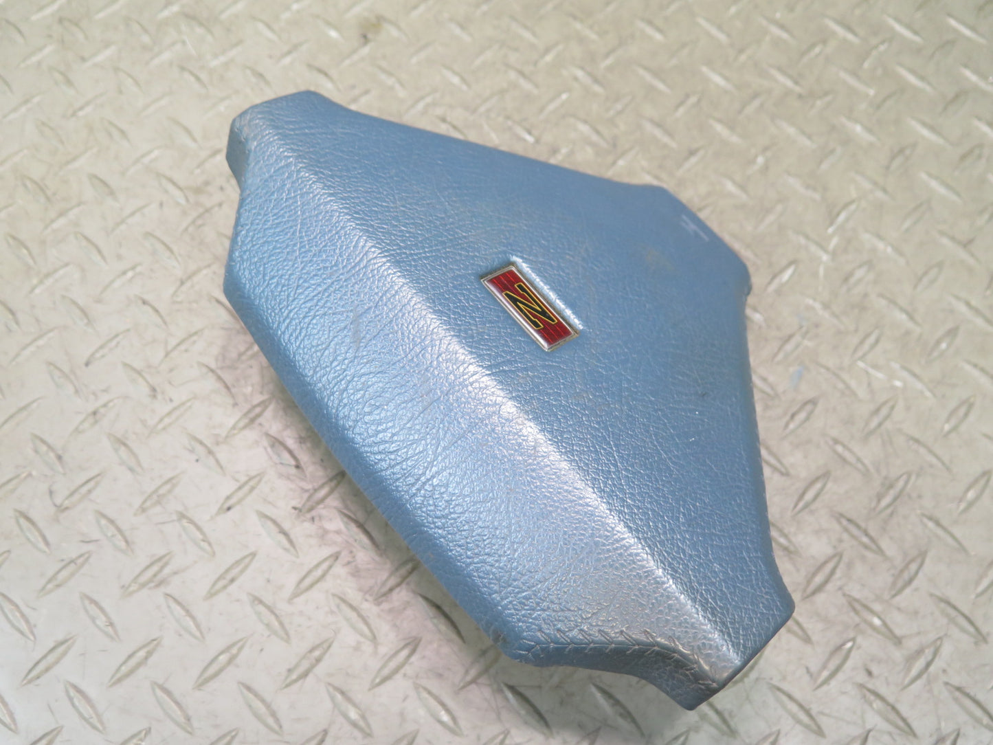 86-89 Nissan Z31 300ZX  Central Steering Wheel Horn Pad Blue OEM