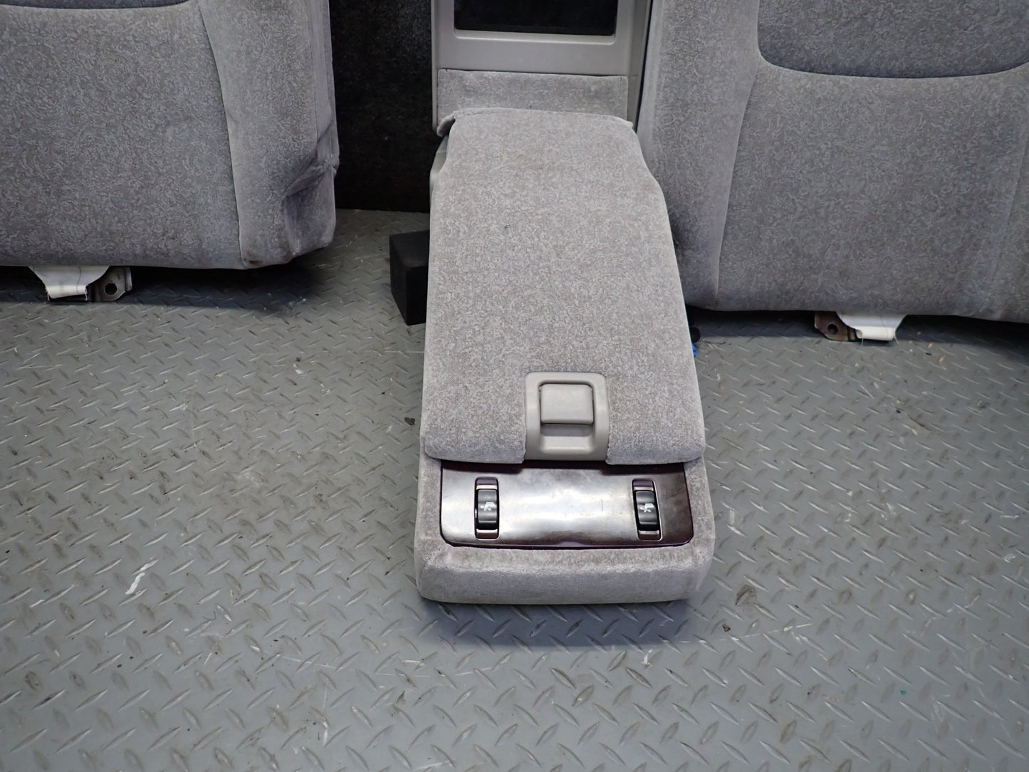 99-01 Toyota Crown JZS175 Front & Rear Power Velours Seat Gray OEM