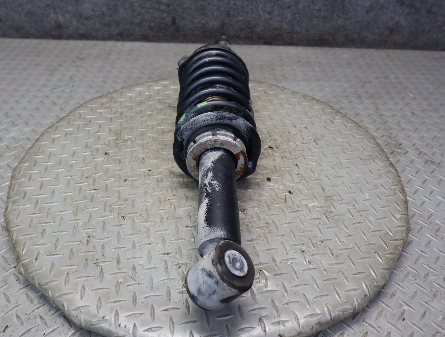 1983-1986 Porsche 928 S Front Left & Right Shock Strut Absorber Set of 2