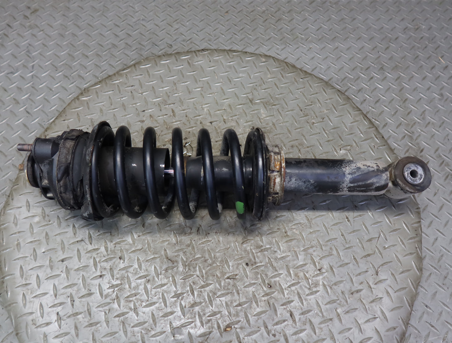 1983-1986 Porsche 928 S Front Left & Right Shock Strut Absorber Set of 2