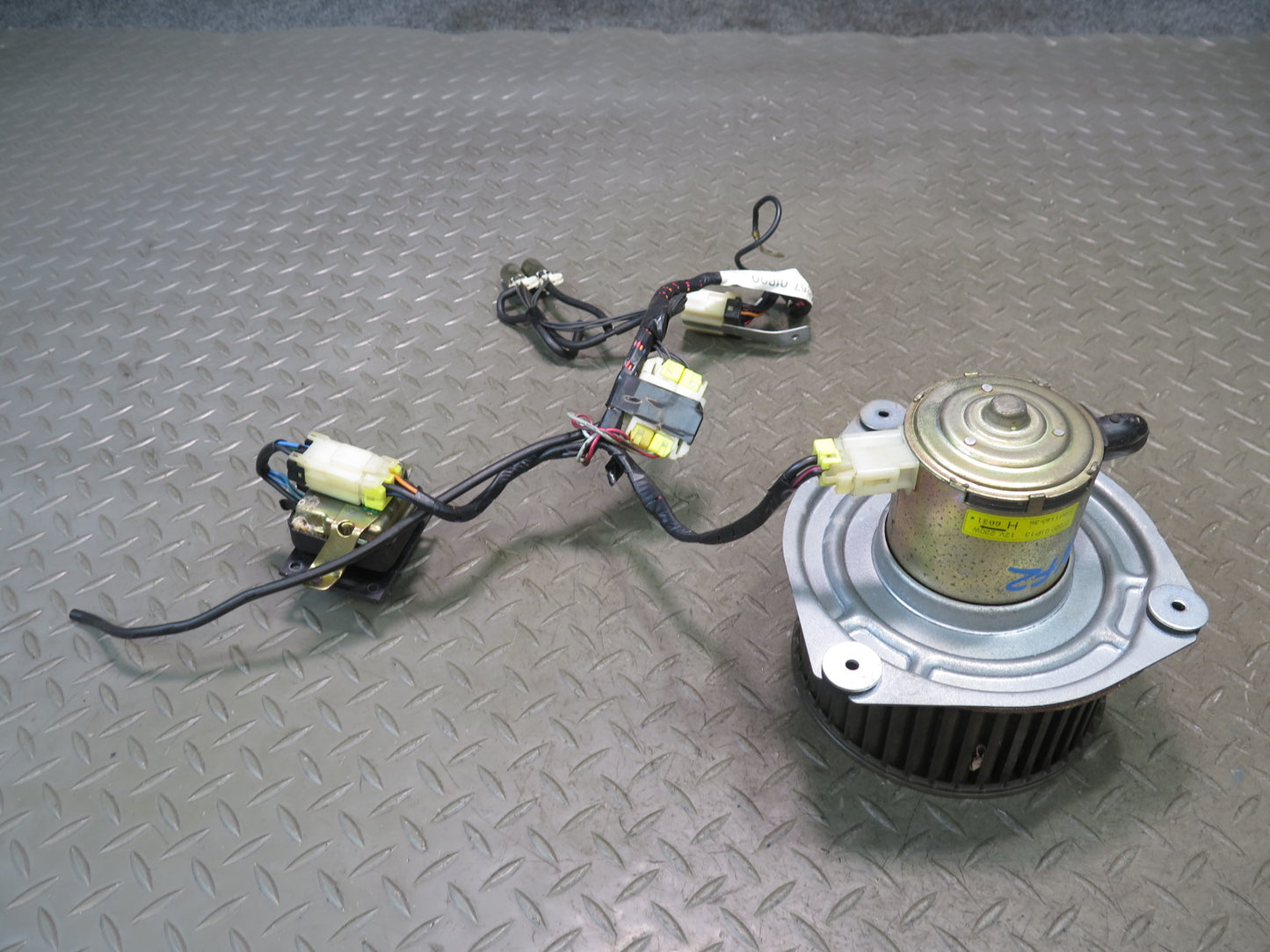 85-87 Nissan Z31 300ZX A/C Heater Blower Motor Fan Wire Resistor Assembly OEM