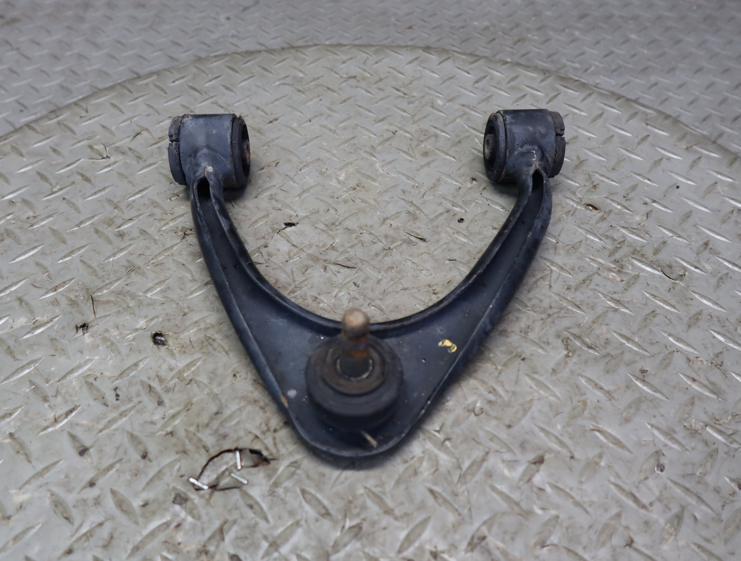 99-01 Toyota Crown JZS175 Set of 3 Front Right Lower & Upper Control Arm OEM