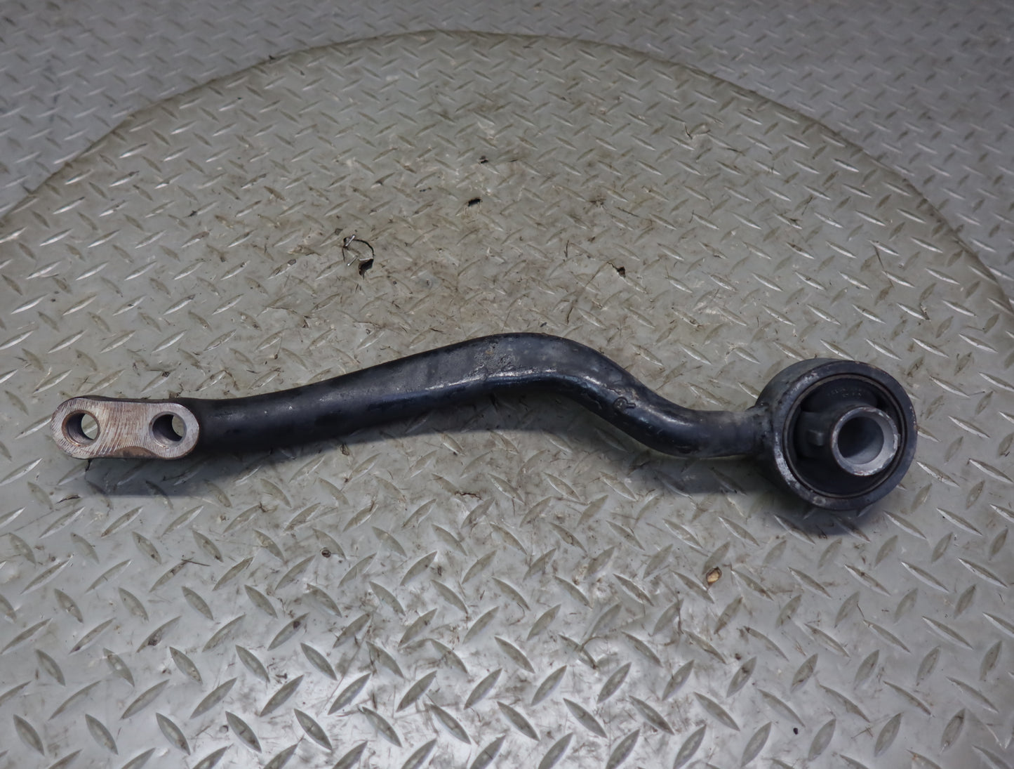 99-01 Toyota Crown JZS175 Set of 3 Front Right Lower & Upper Control Arm OEM