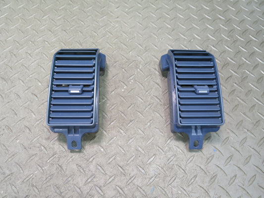 84-86 Nissan Z31 300ZX Set of 2 Dash Front Left & Right A/C Air Vent Blue OEM