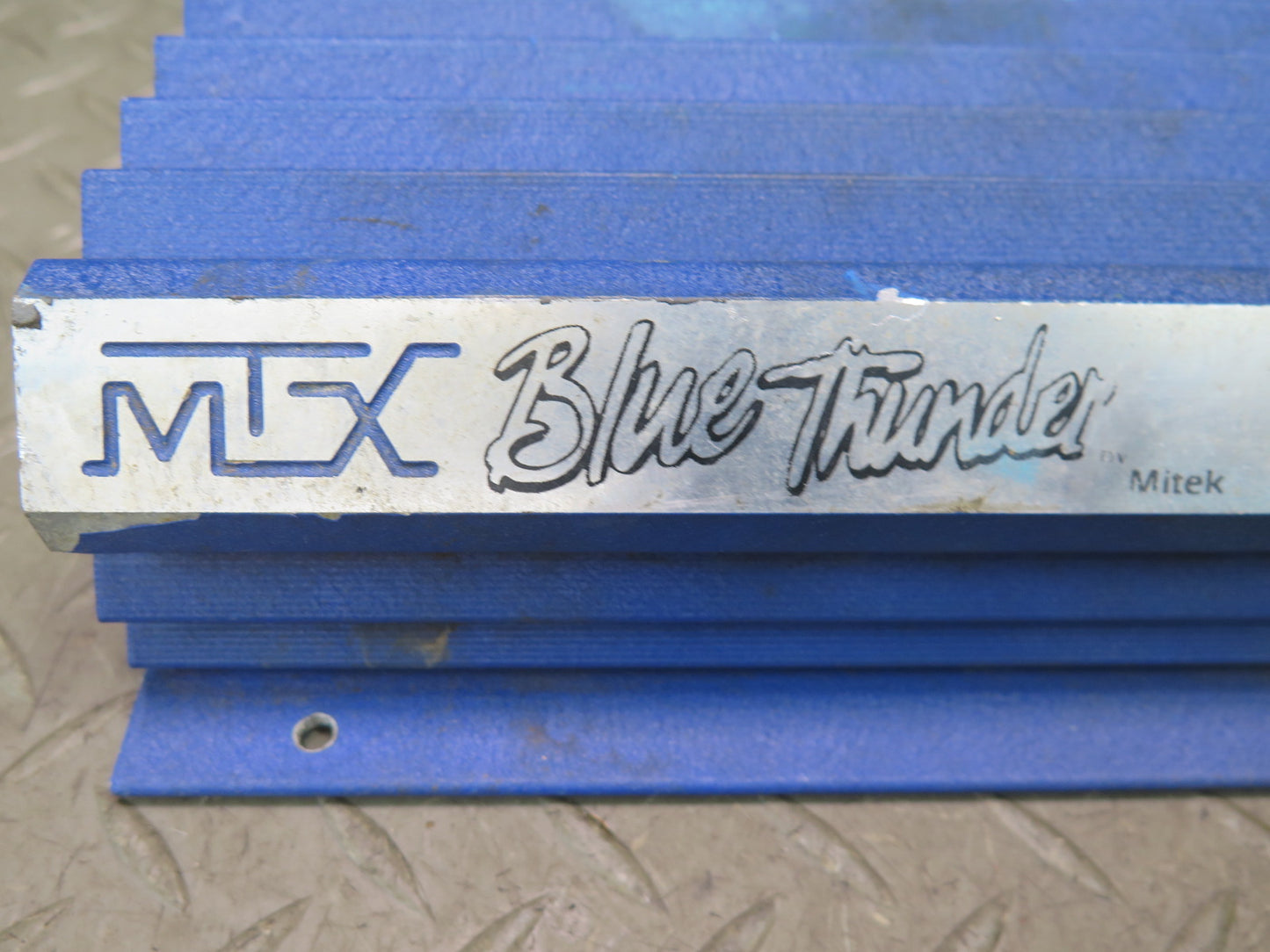 MTX Blue Thunder BTA 2100 2-CHANNEL 300WATT Audio Amplifier AMP