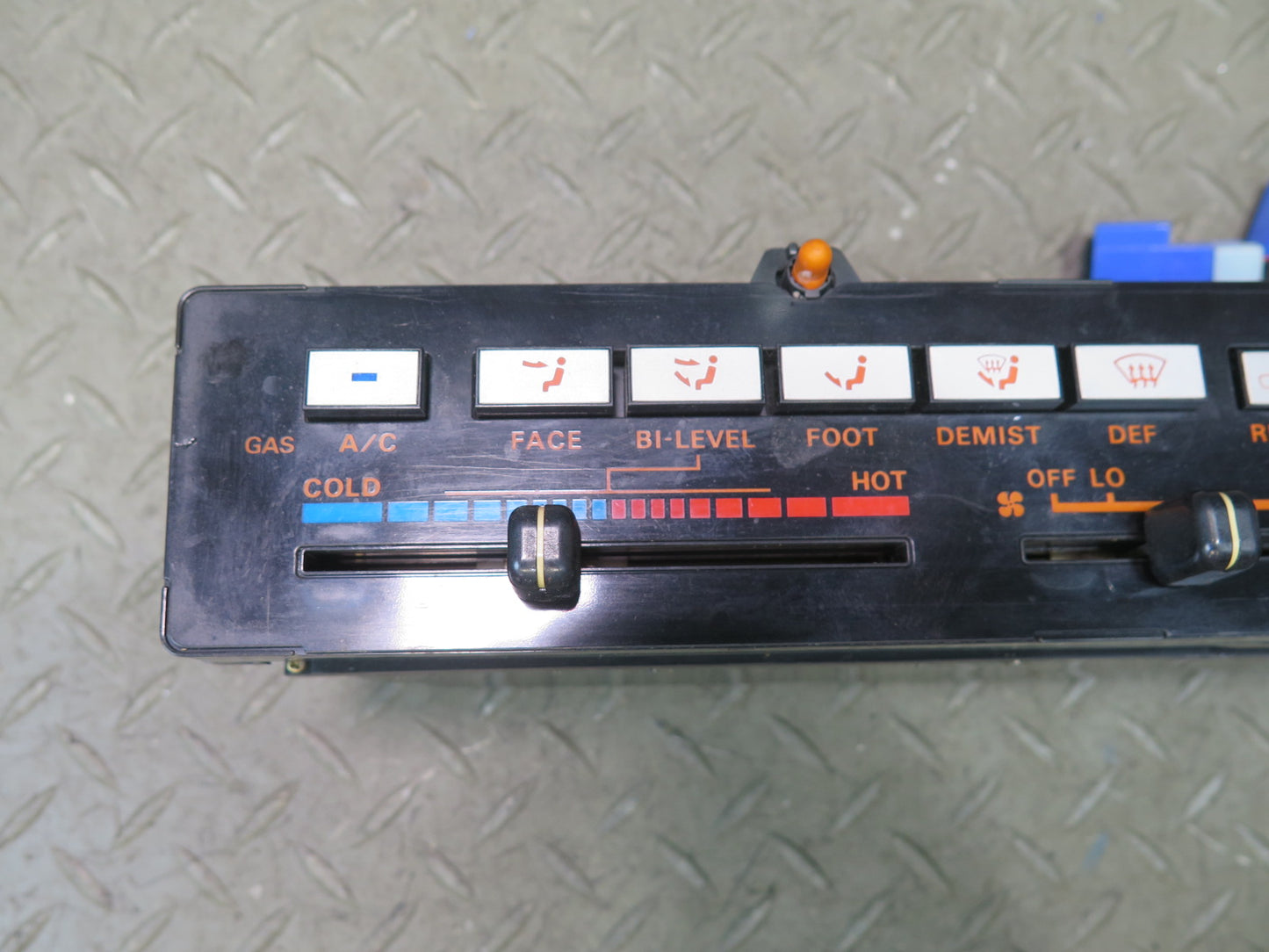 84-86 Nissan Z31 300ZX A/C Heater Climate Control Switch Panel OEM