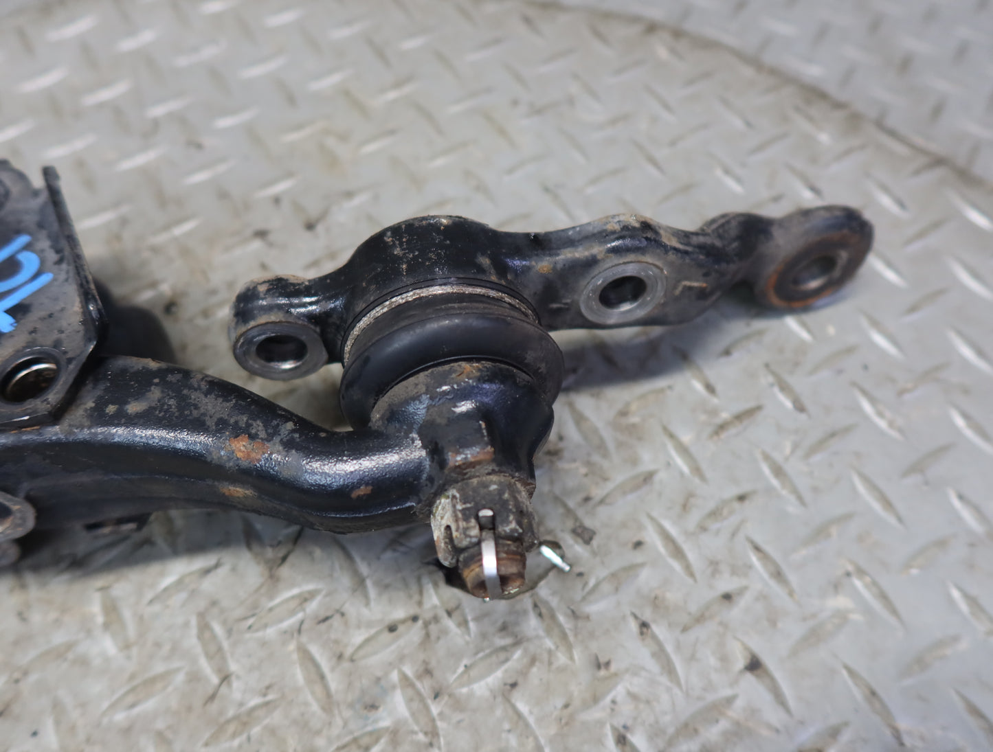 99-01 Toyota Crown JZS175 Set of 3 Front Left Lower & Upper Control Arm 51K OEM
