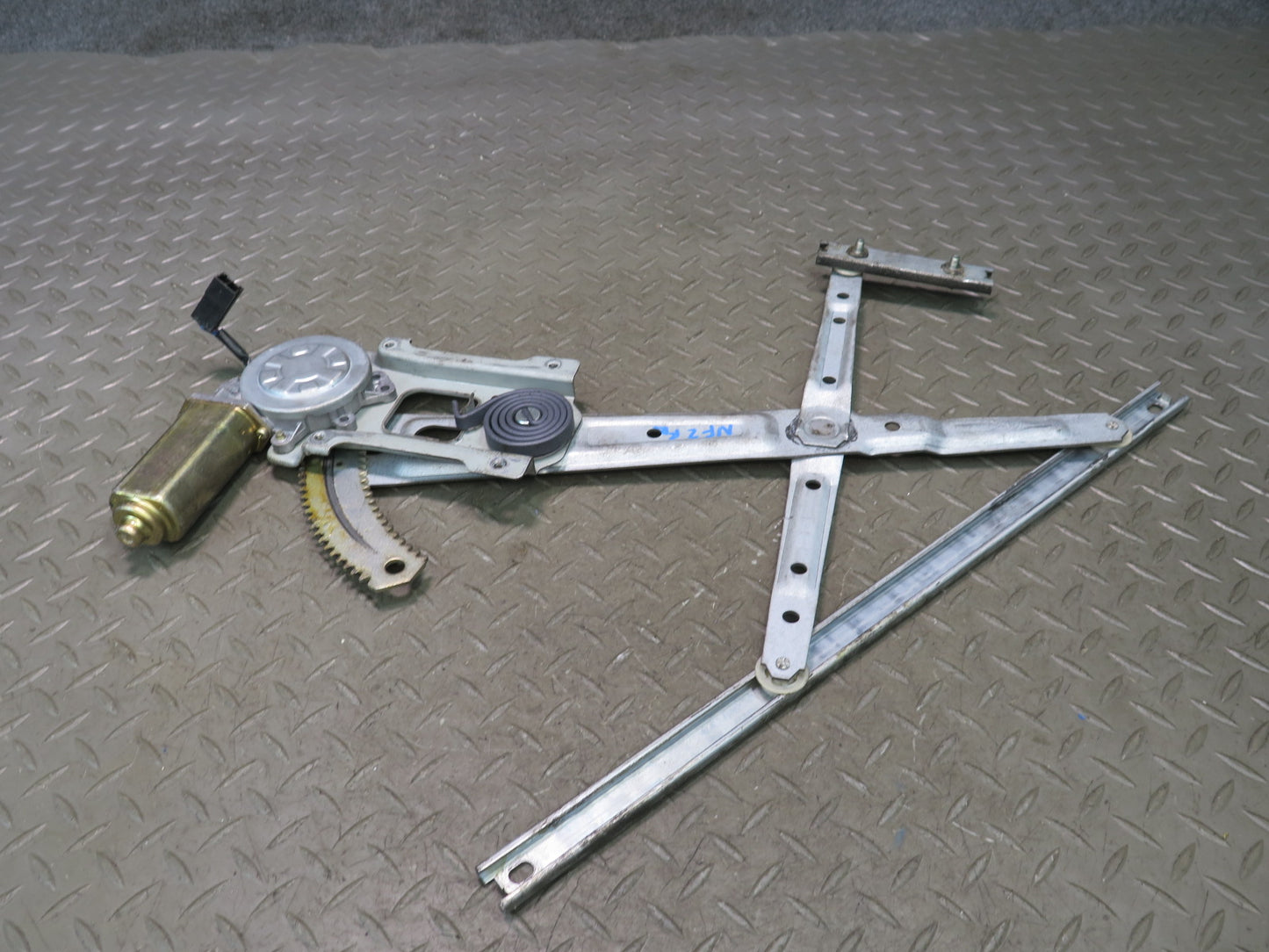 84-89 Nissan Z31 300ZX 2+0 Right Passenger Door Window Regulator w Motor OEM