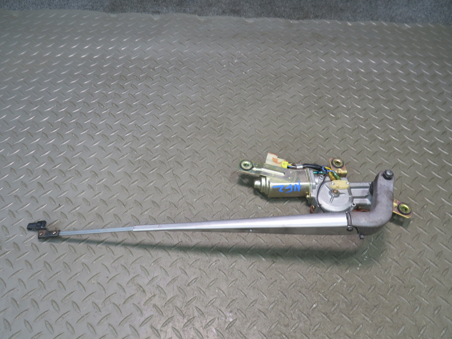 84-89 Nissan Z31 300ZX 2+0 Rear Hatch Wiper Motor w Arm 28710-01P00 OEM