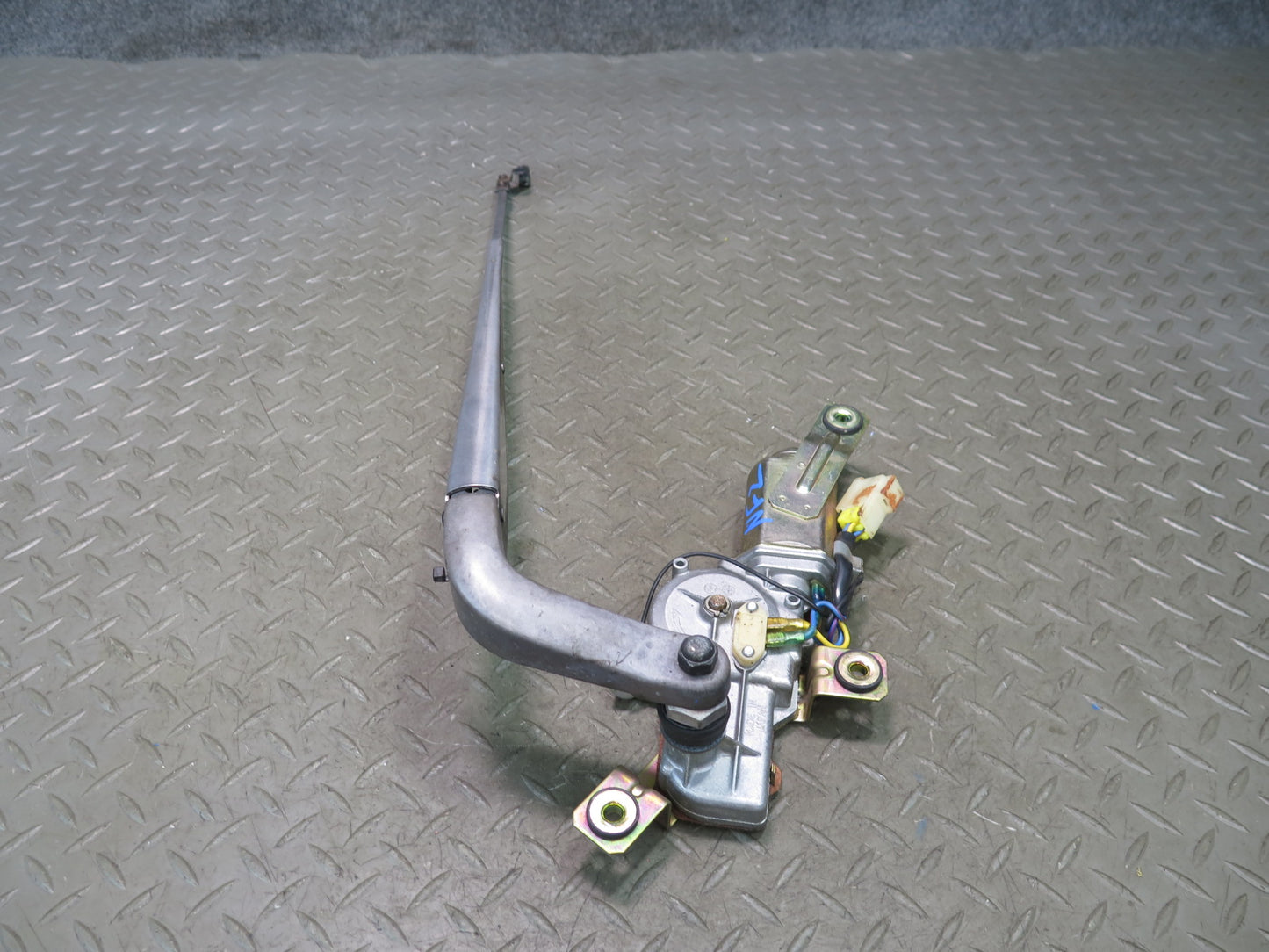 84-89 Nissan Z31 300ZX 2+0 Rear Hatch Wiper Motor w Arm 28710-01P00 OEM