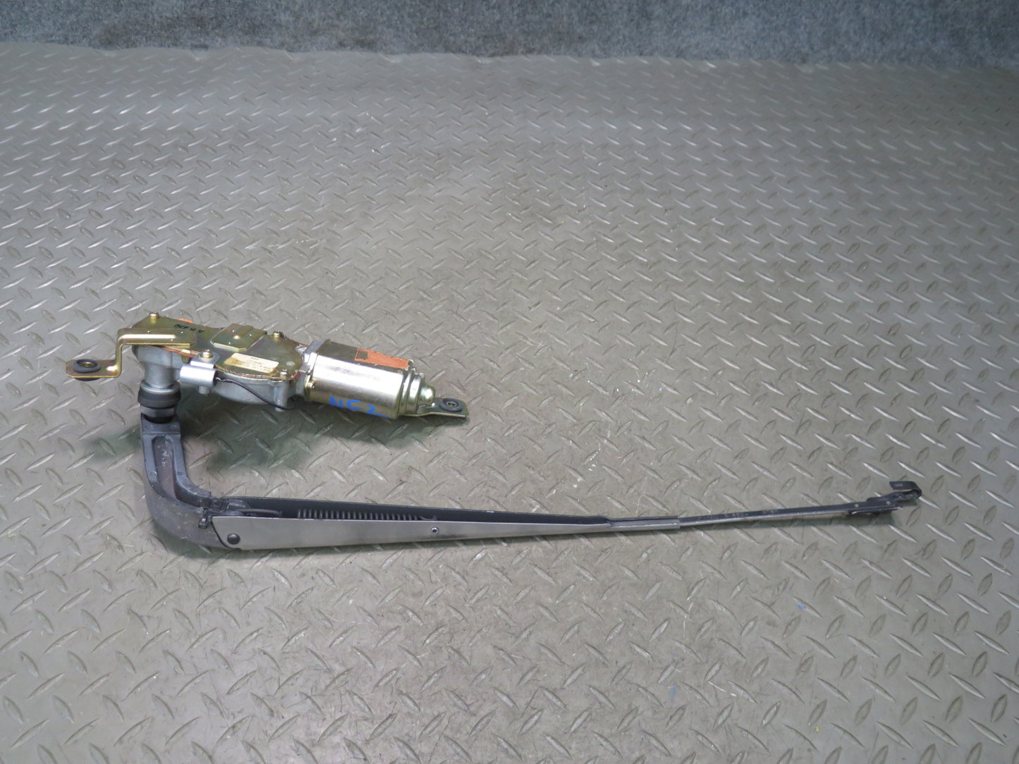 84-89 Nissan Z31 300ZX 2+0 Rear Hatch Wiper Motor w Arm 28710-01P00 OEM