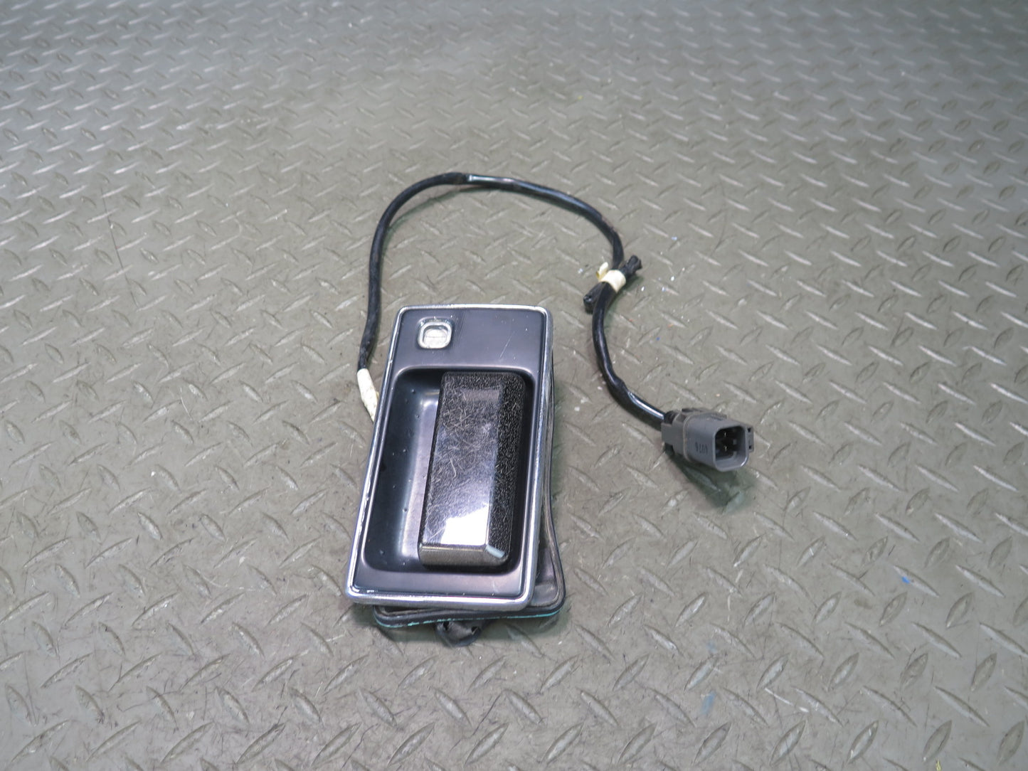 84-86 Nissan Z31 300ZX Right Door Exterior Handle OEM