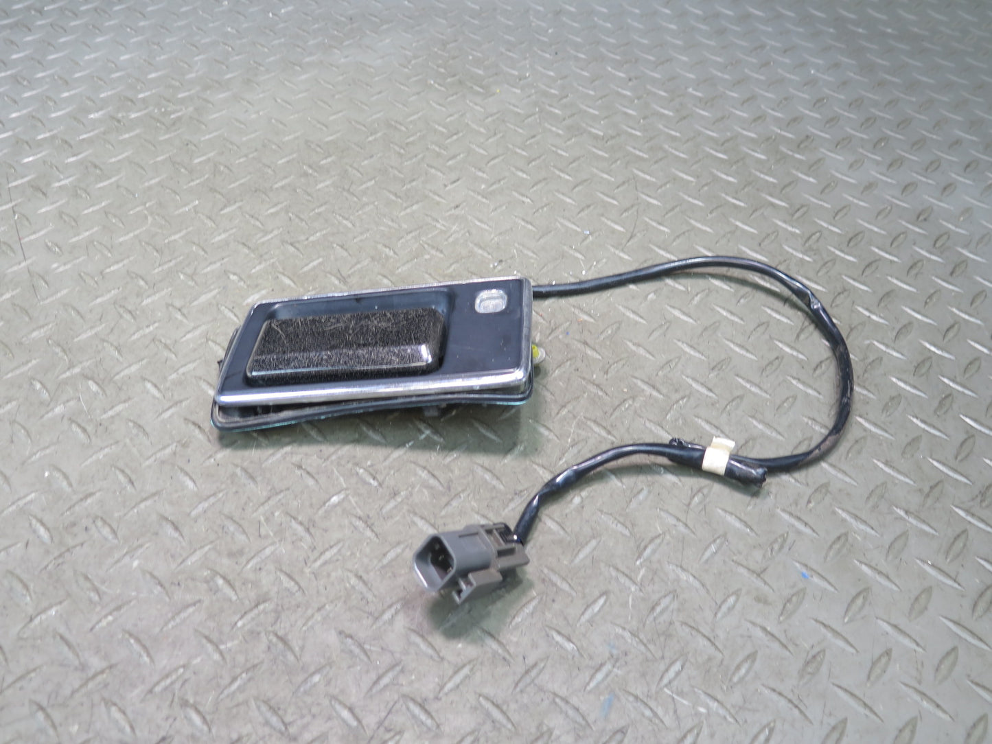84-86 Nissan Z31 300ZX Right Door Exterior Handle OEM
