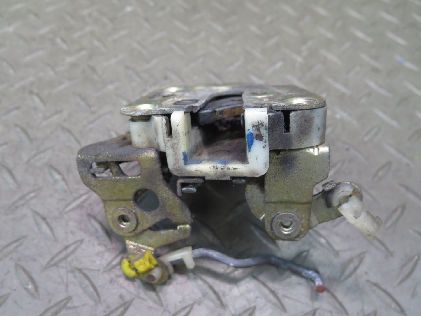 84-86 Nissan Z31 300ZX Left Door Lock Latch OEM