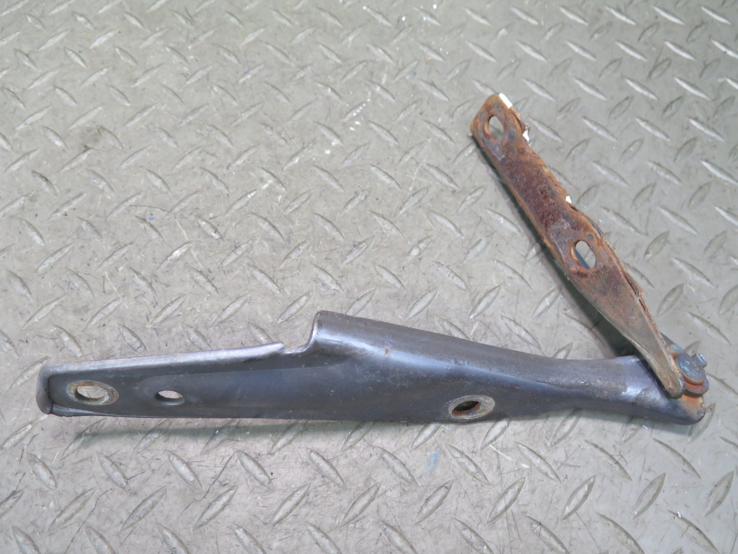 84-86 Nissan Z31 300ZX Set of 2 Front Left Right Hood Hinge OEM