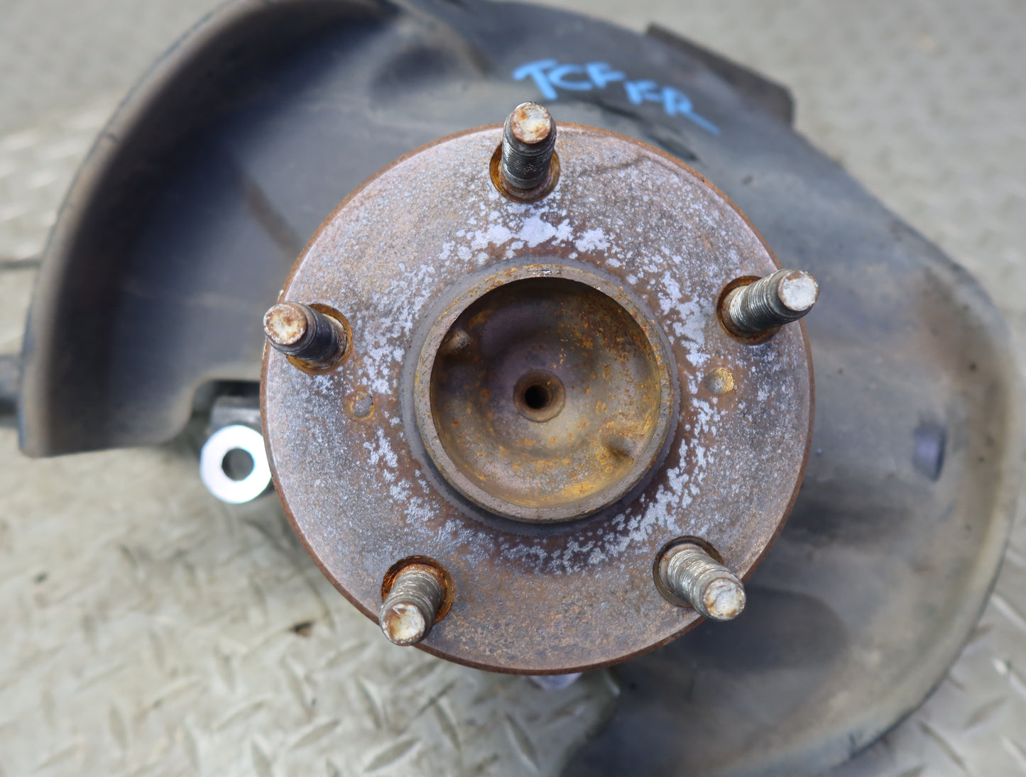 99-01 Toyota Crown JZS175 Front Right Knuckle Wheel Hub Bearing 51K Miles OEM