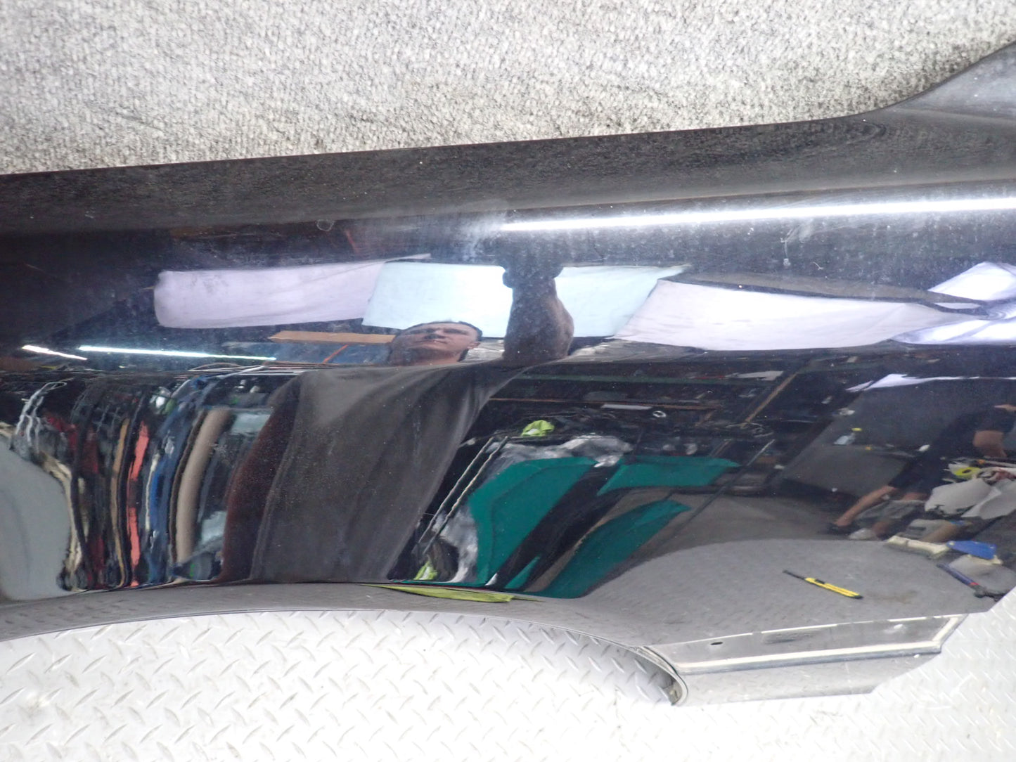 99-01 Toyota Crown JZS175 Front Left Fender Shell Panel Cover Black OEM