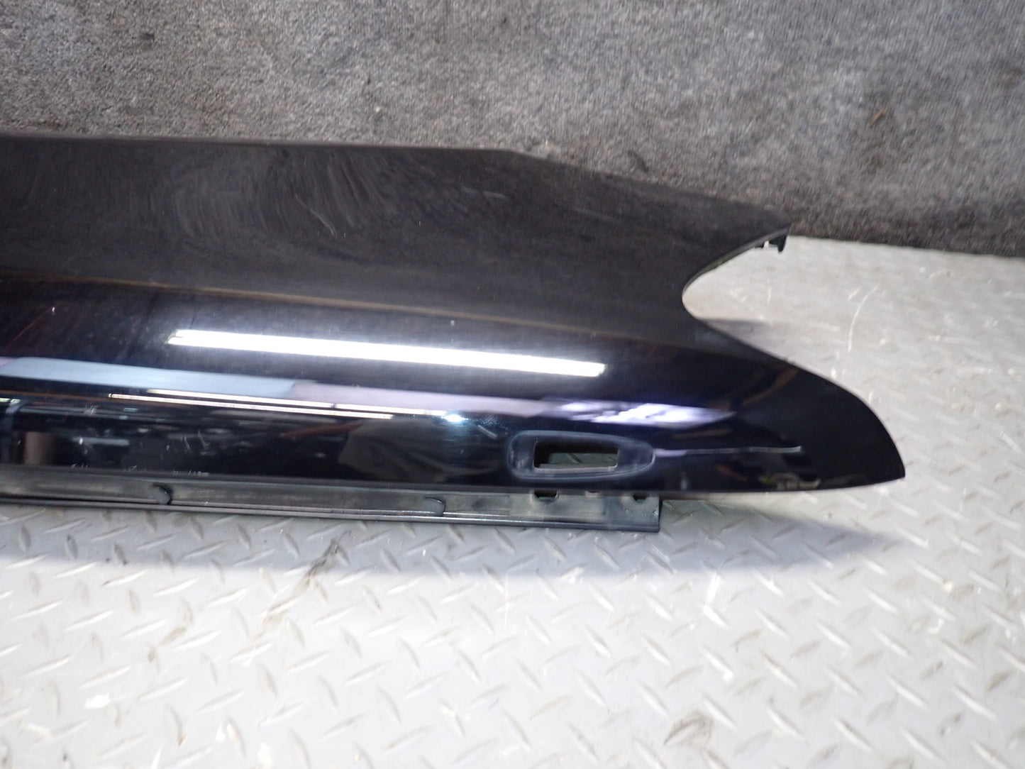 99-01 Toyota Crown JZS175 Front Left Fender Shell Panel Cover Black OEM