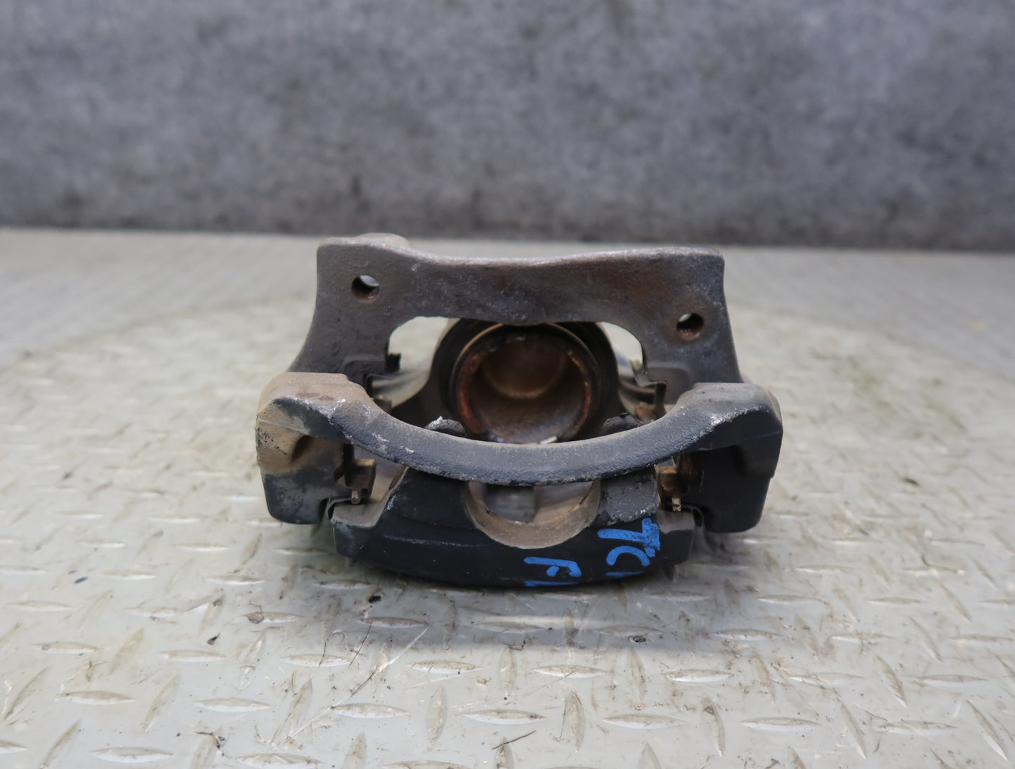 99-01 Toyota Crown JZS175 2JZFSE Set of 2 Front Left Right Brake Caliper 51K OEM