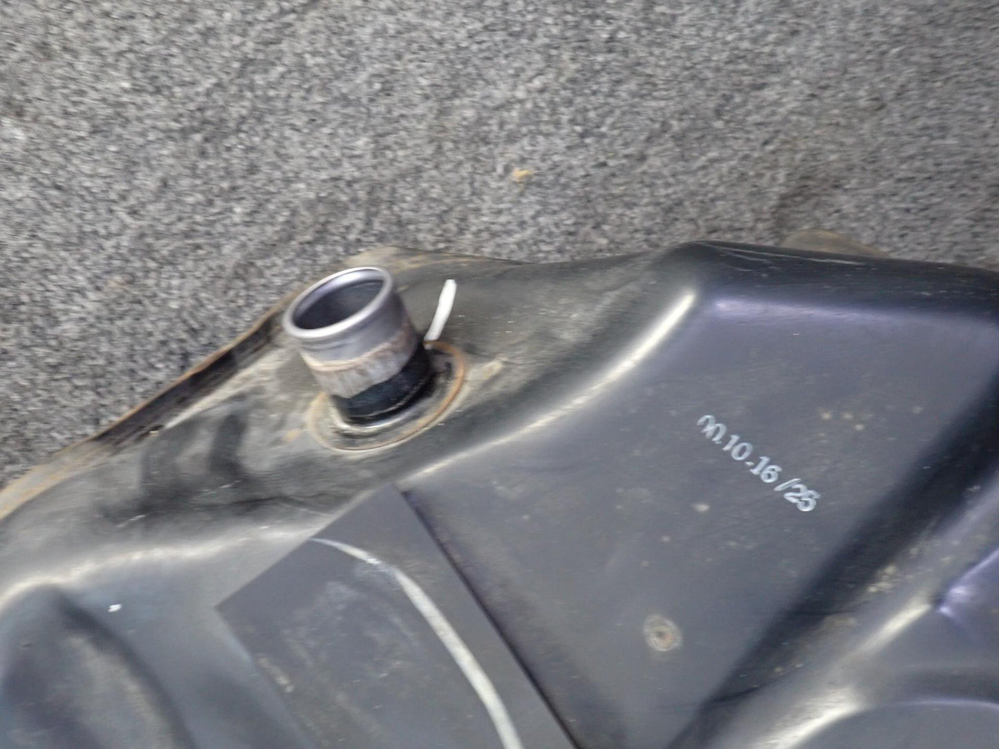 99-01 Toyota Crown JZS175 Fuel Gas Tank Assembly 51K Miles OEM
