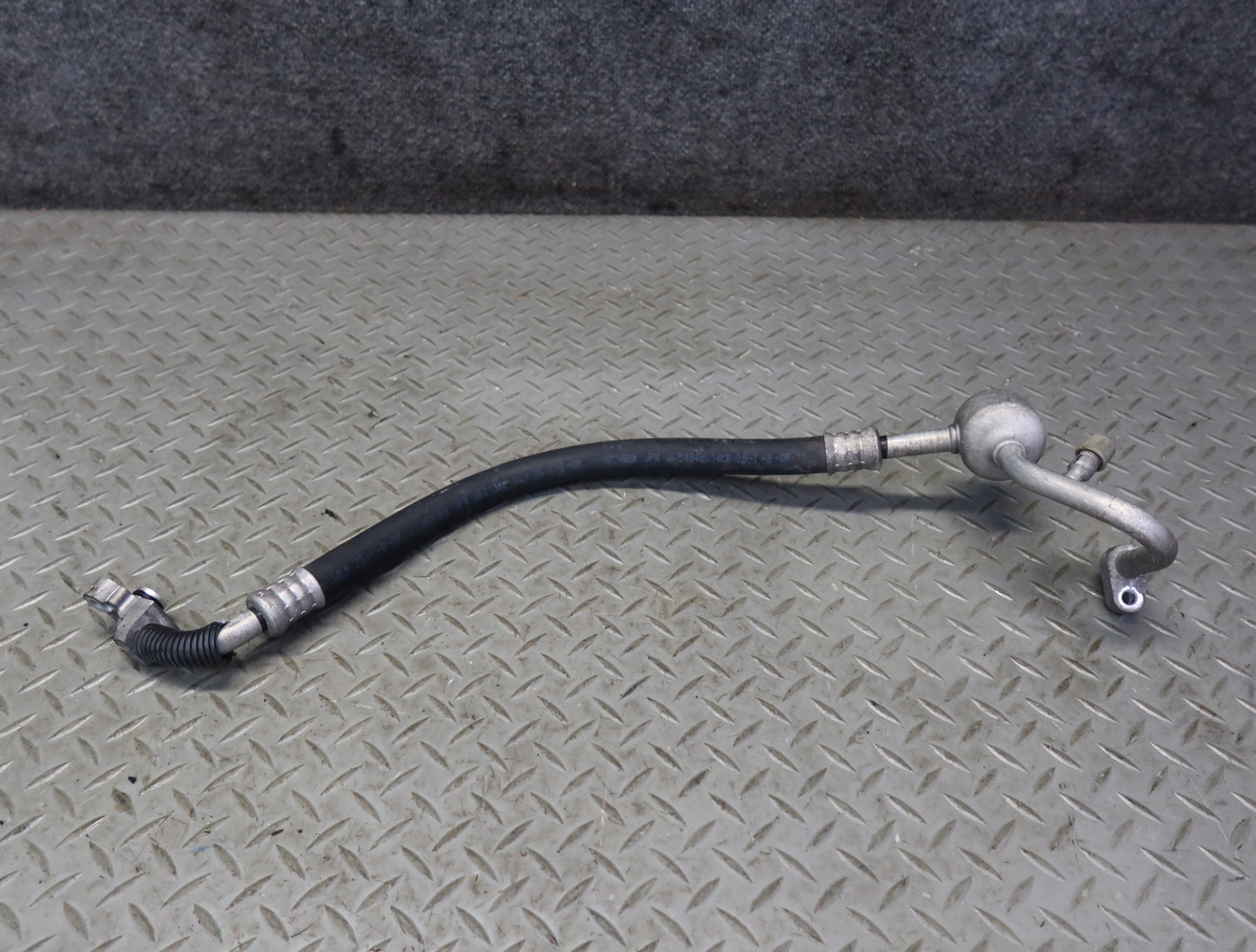 99-01 Toyota Crown JZS175 2JZFSE Set of 2 A/C Air Condition Hose Pipe Line OEM