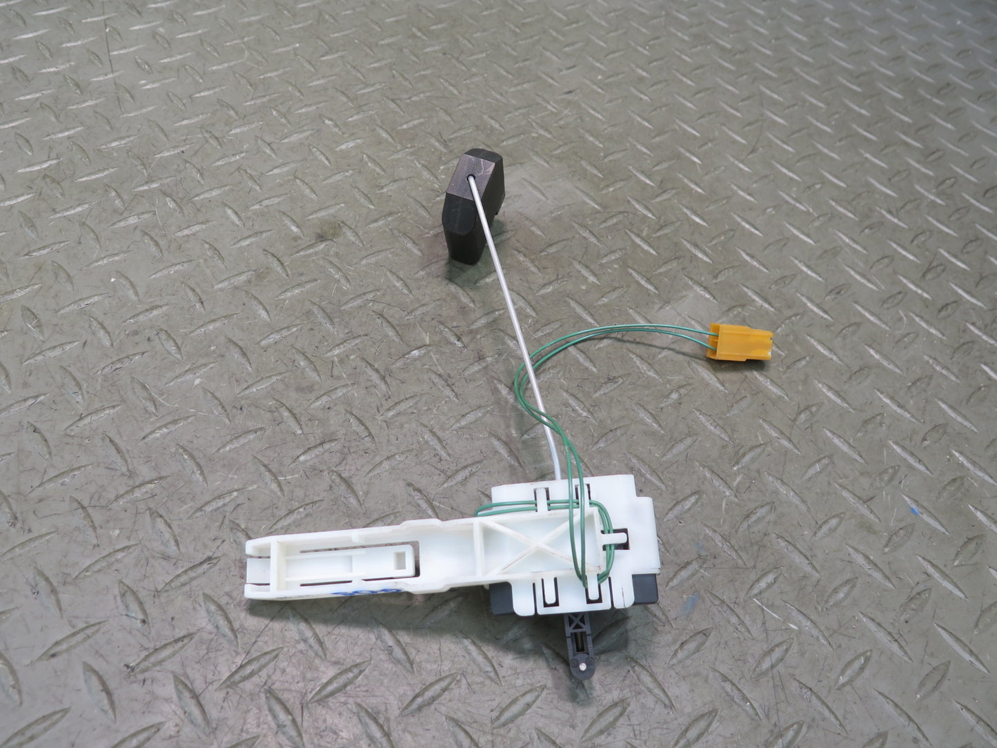 12-15 Audi 4L Q7 3.0L Set of 2 Fuel Pump Level Sensor Sending Unit OEM