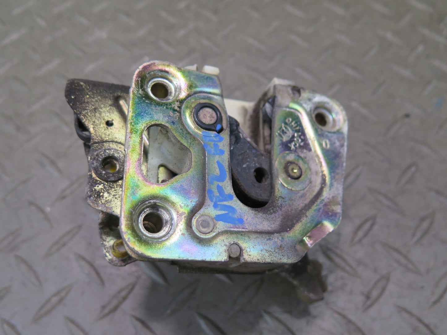 84-86 Nissan Z31 300ZX Right Door Lock Latch OEM