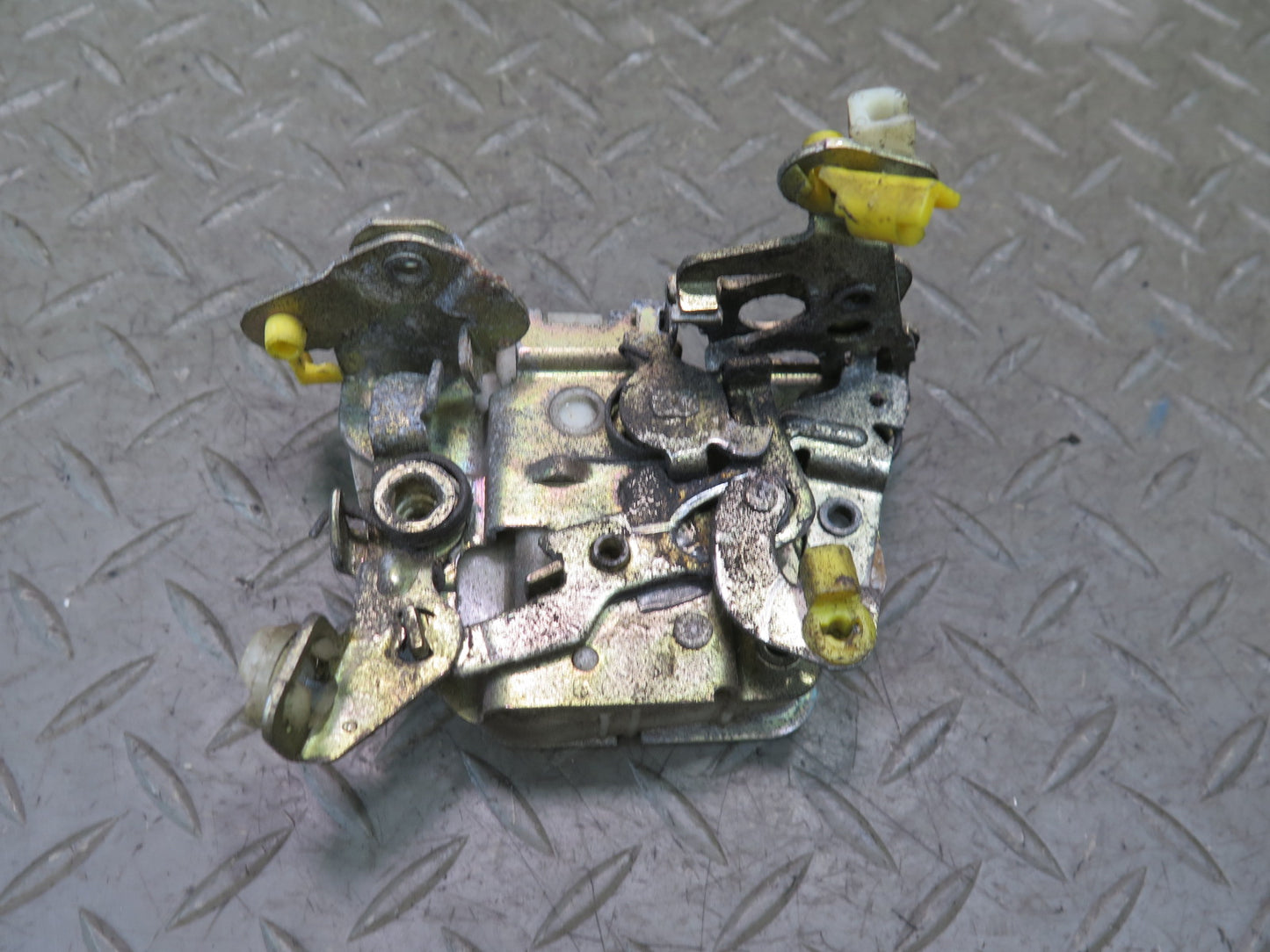 84-86 Nissan Z31 300ZX Right Door Lock Latch OEM