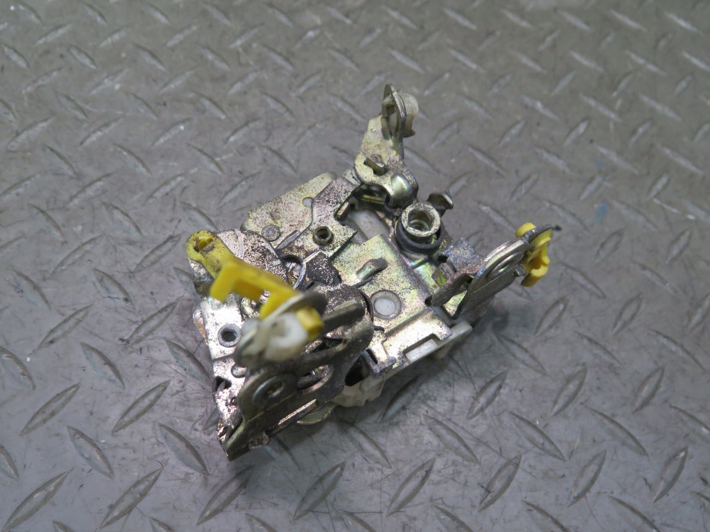 84-86 Nissan Z31 300ZX Right Door Lock Latch OEM
