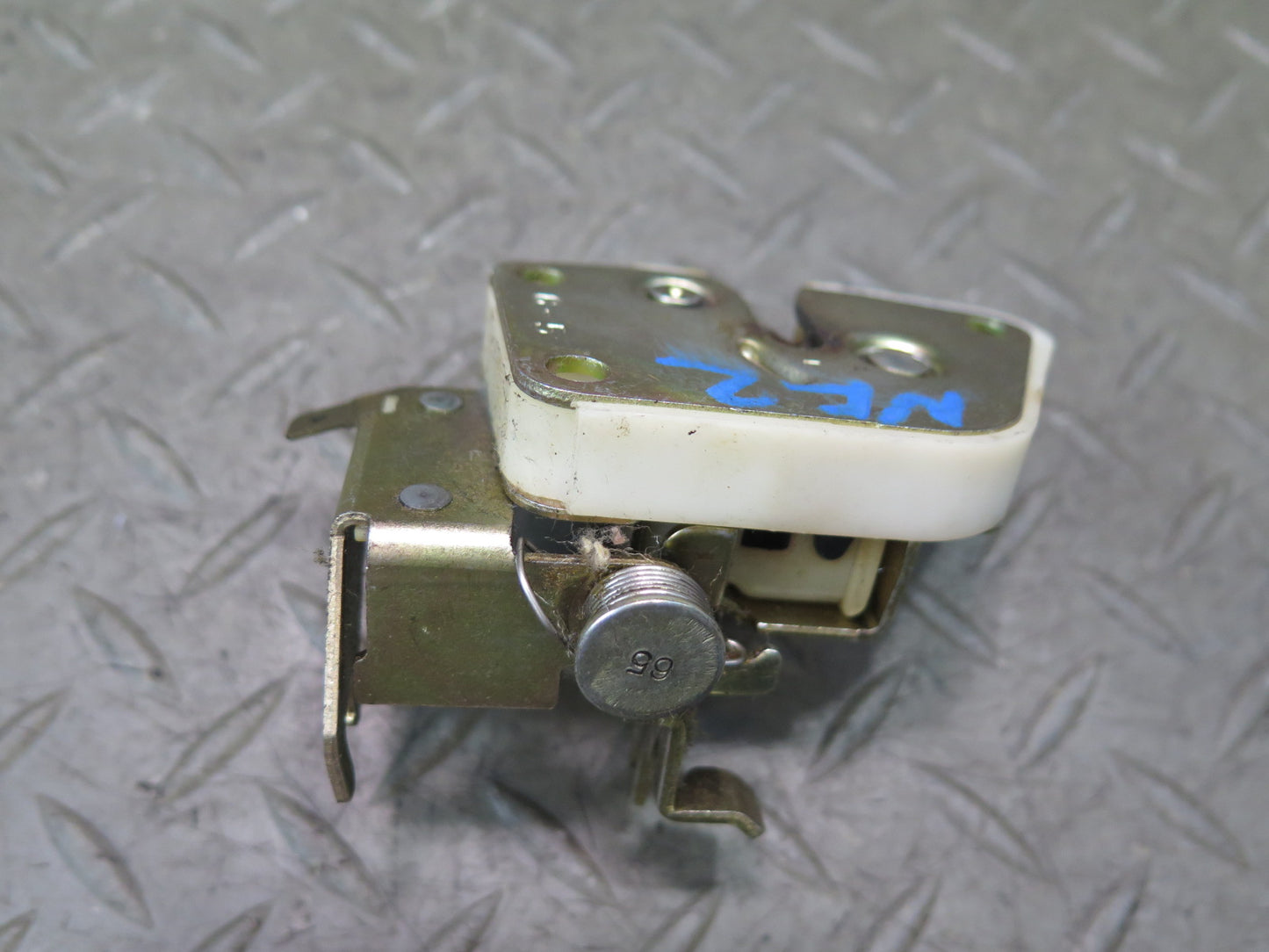 84-86 Nissan Z31 300ZX 2+0 Rear Trunk Lock Latch Actuator OEM