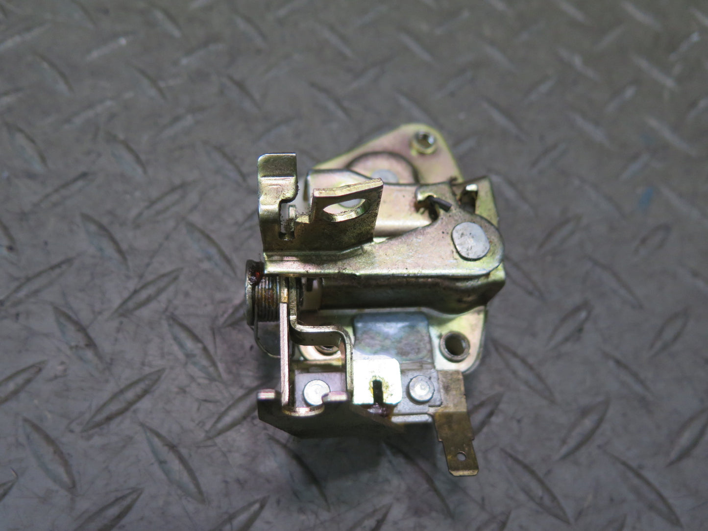 84-86 Nissan Z31 300ZX 2+0 Rear Trunk Lock Latch Actuator OEM