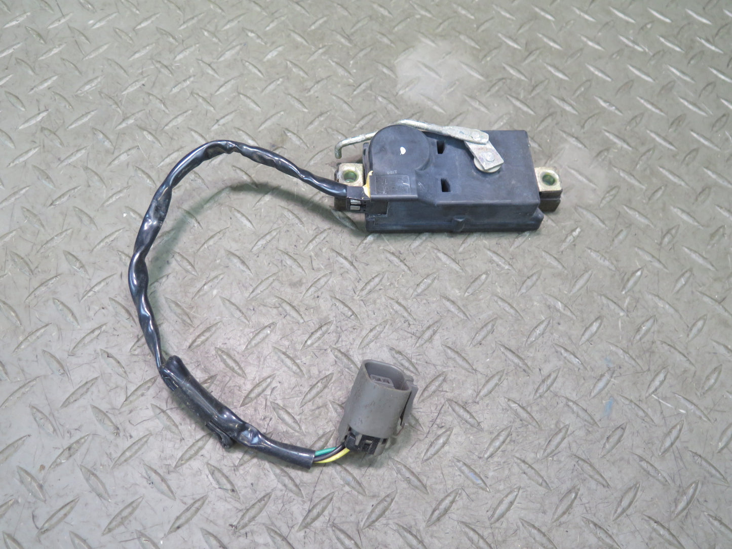 84-86 Nissan Z31 300ZX Right Door Lock Latch Actuator OEM