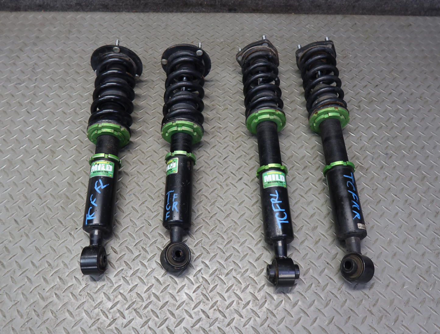 99-01 Toyota Crown JZS175 Set of 4 Coilover Strut Shock Absorber Mild Damper