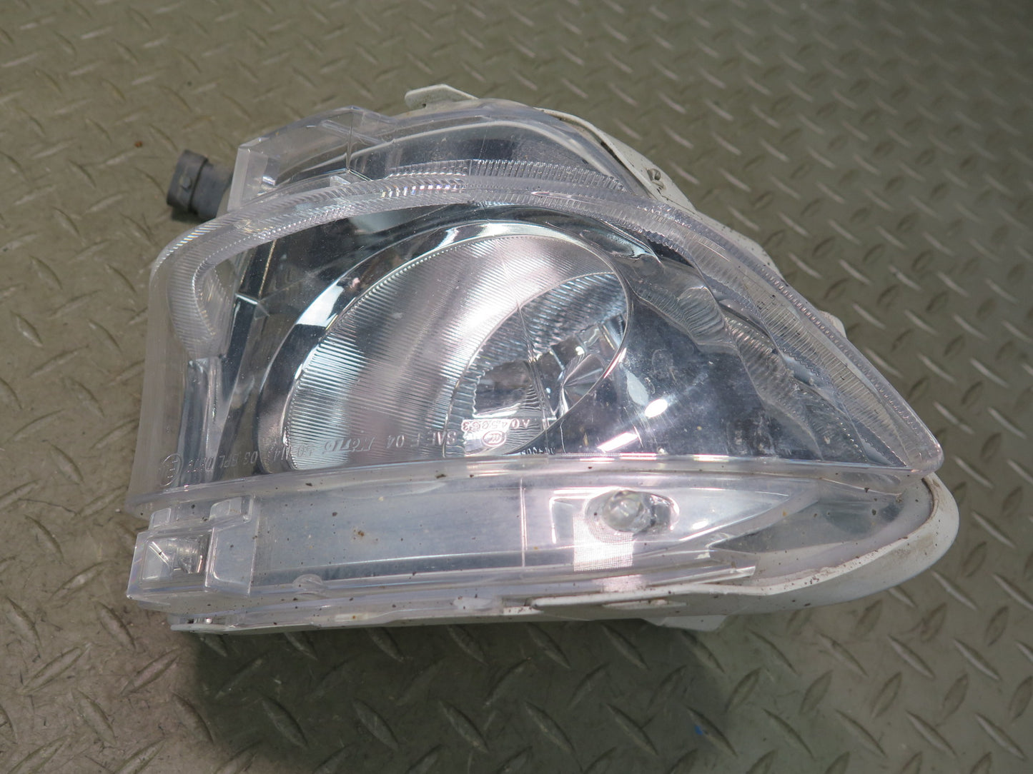 10-12 Lexus XF40 LS460 RHD Set of 2 Front Left & Right Fog Light Lamp Koito OEM