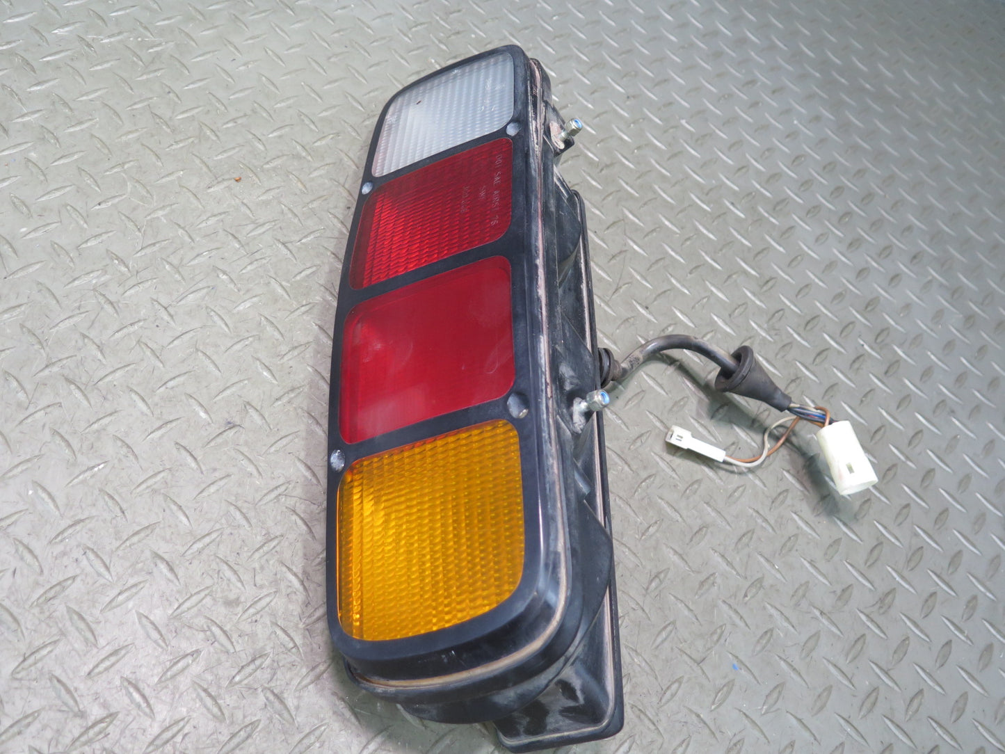 1978-1986 Porsche 928 S Rear Left & Right Side Tail Brake Light Lamp Set