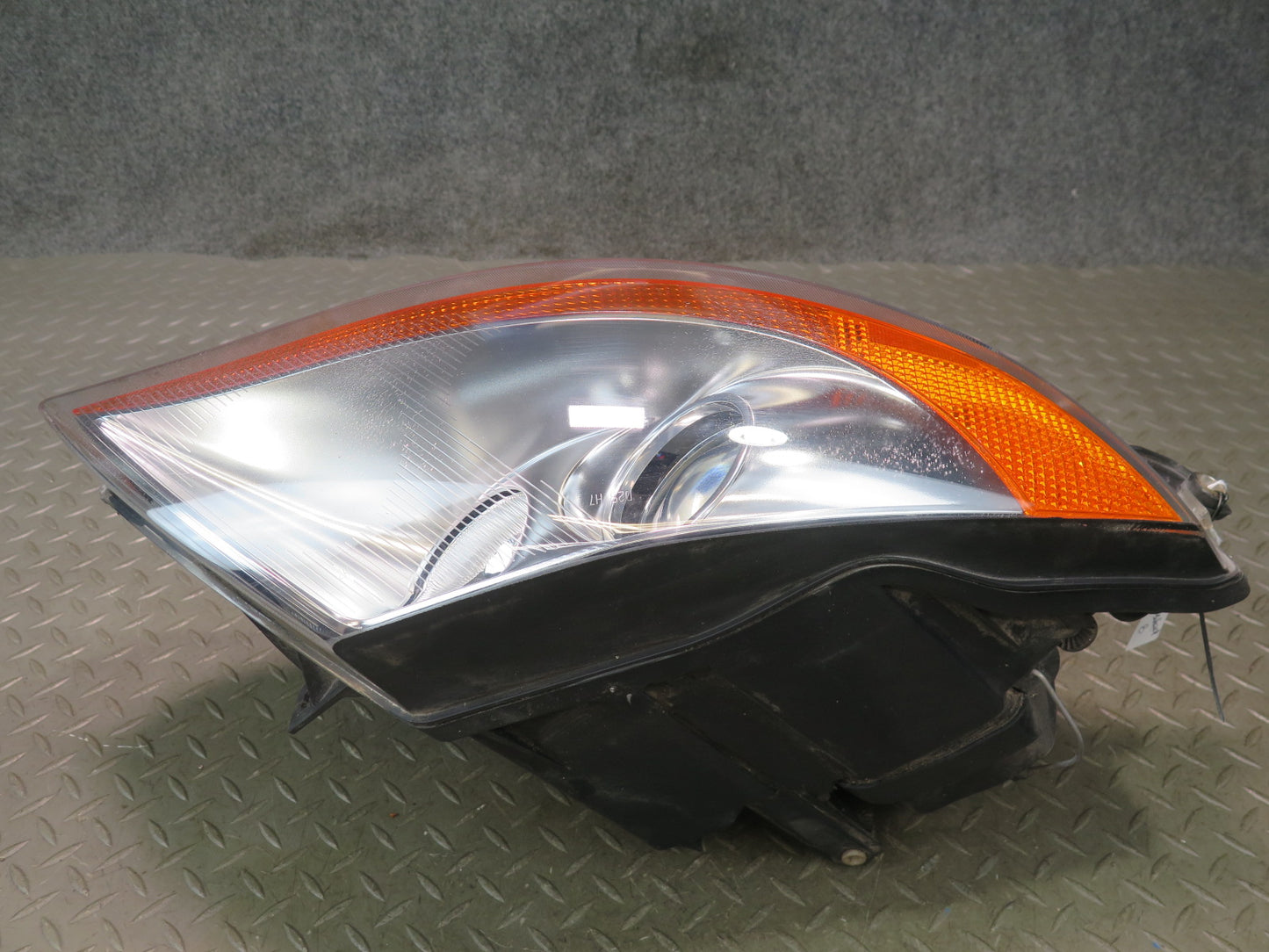 03-05 BMW E85 Z4 3.0L Front Right Bi-xenon Headlight Lamp w Ballast OEM