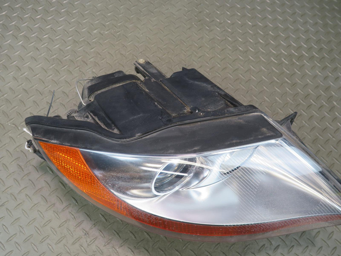 03-05 BMW E85 Z4 3.0L Front Right Bi-xenon Headlight Lamp w Ballast OEM