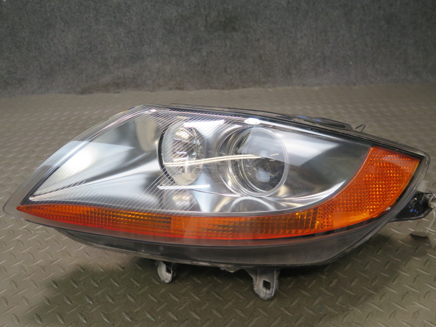 03-05 BMW E85 Z4 3.0L Front Left Bi-xenon Headlight Lamp w Ballast OEM