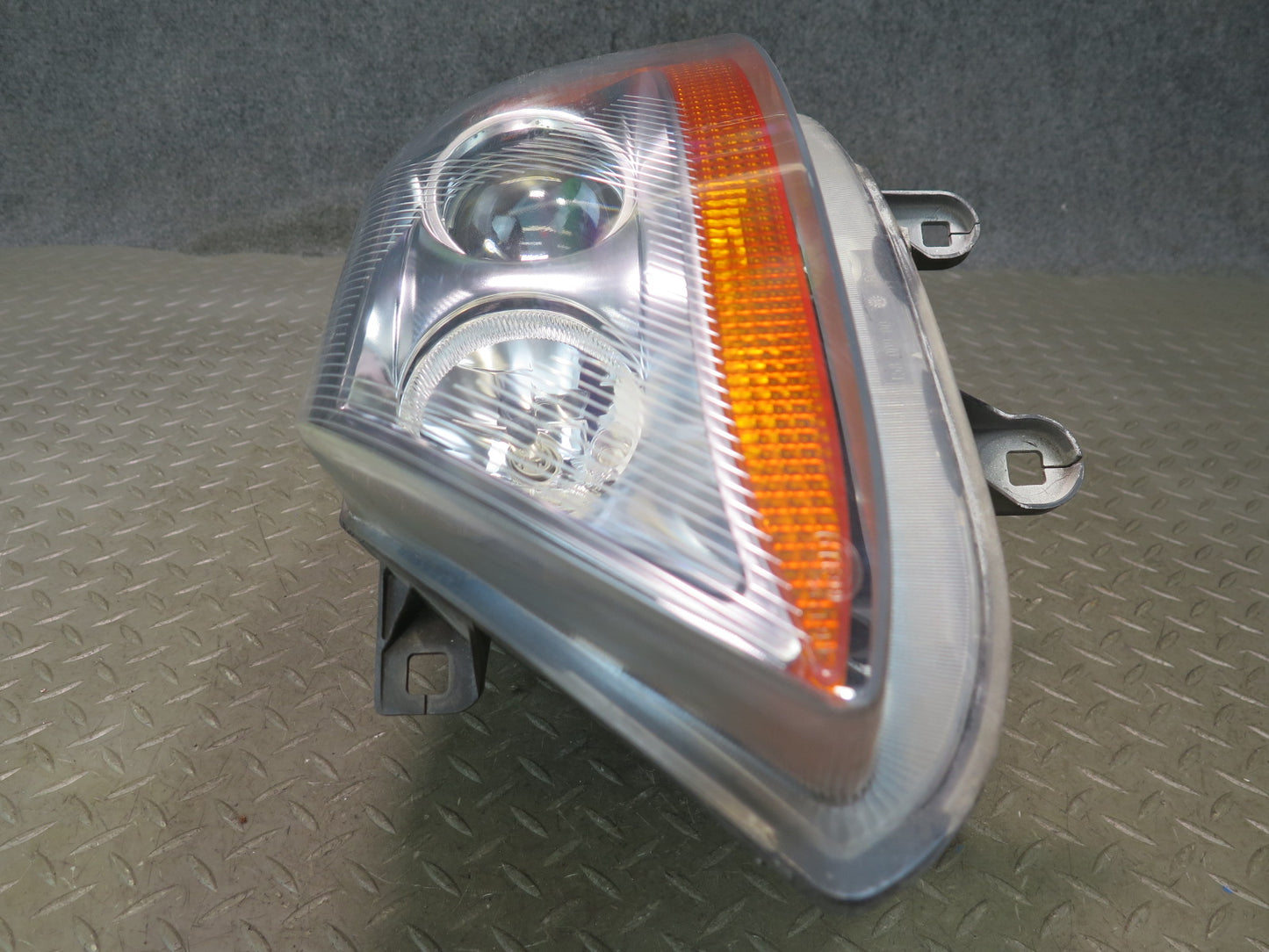 03-05 BMW E85 Z4 3.0L Front Left Bi-xenon Headlight Lamp w Ballast OEM