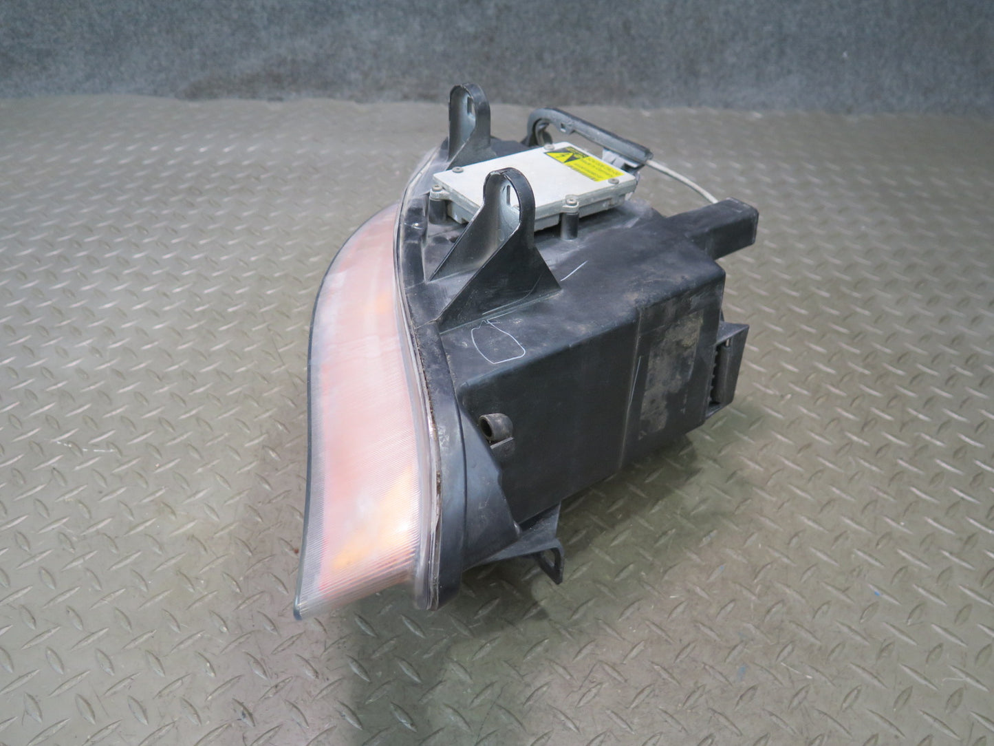 03-05 BMW E85 Z4 3.0L Front Left Bi-xenon Headlight Lamp w Ballast OEM