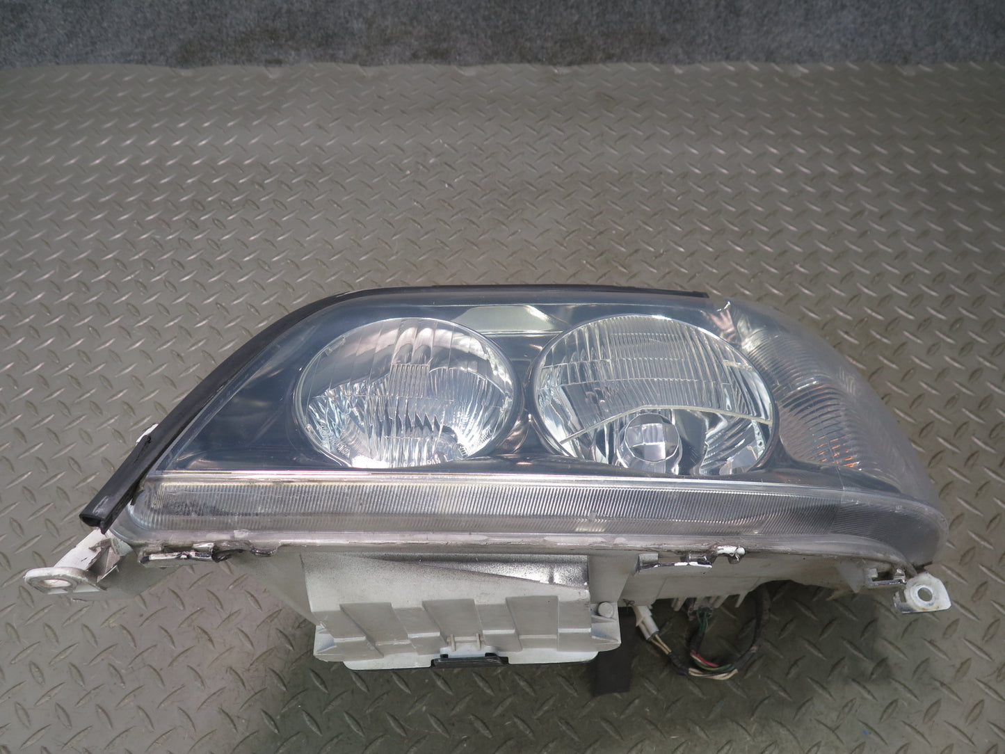 99-01 Toyota Crown JZS175 Front Left Xenon HID Headlight Lamp OEM