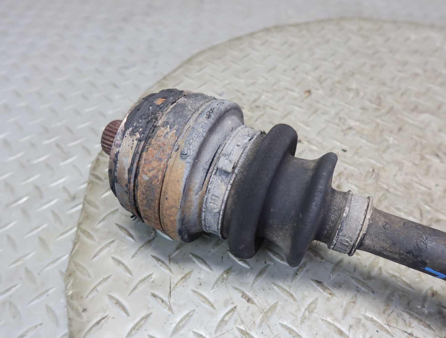 86-89 Mercedes R107 560SL Rear Left Suspension Axle Shaft 86K Miles OEM