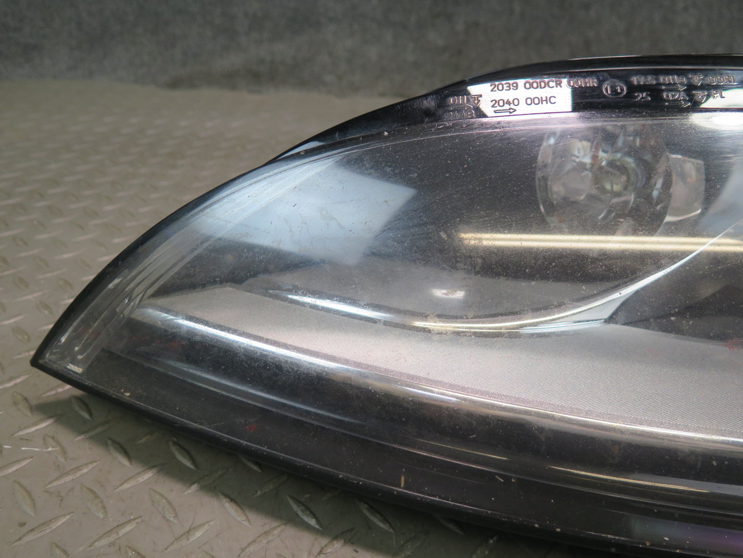 11-15 Audi 8J TT TTS Front Left Xenon HID Headlight Lamp w Ballast Damaged