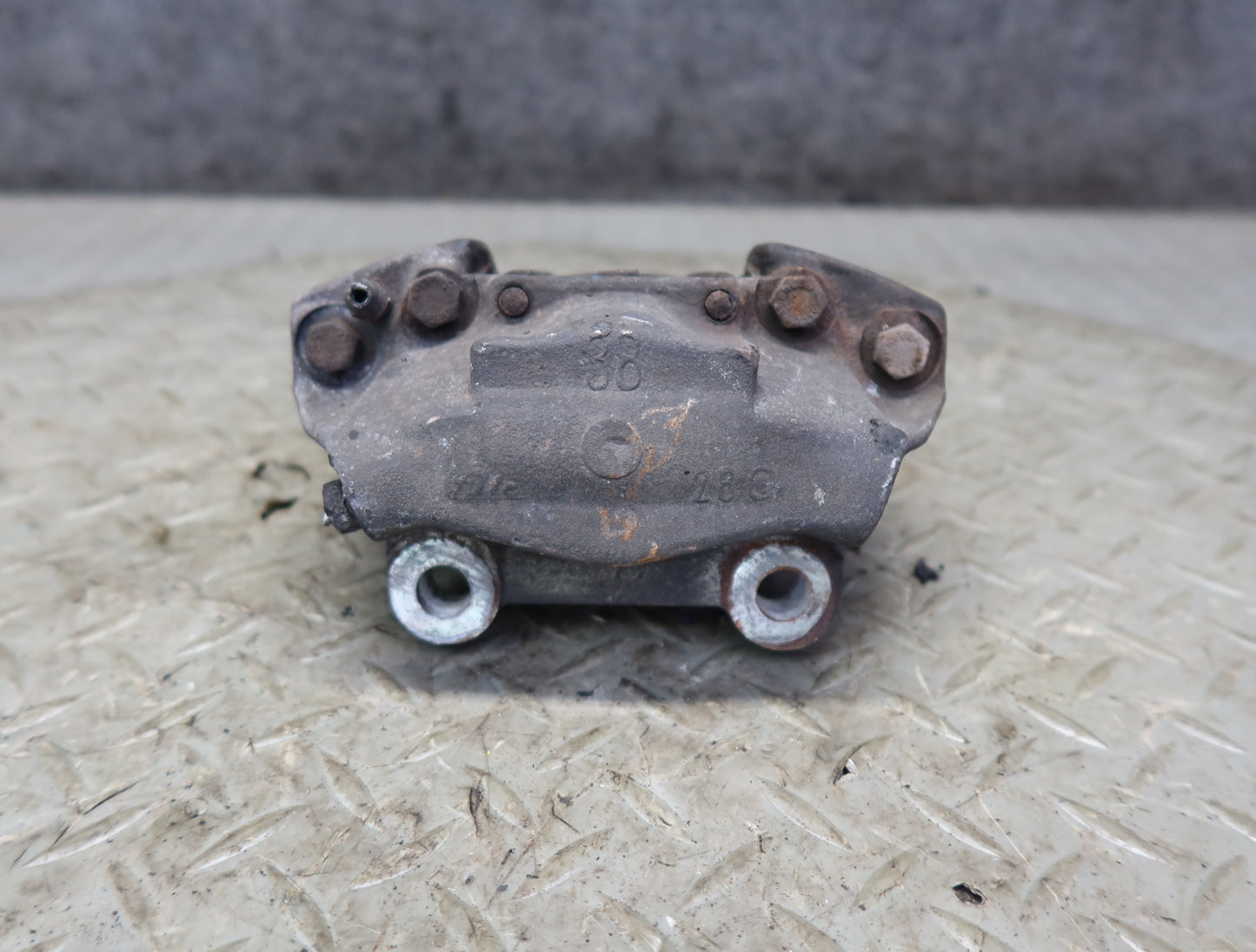 86-89 Mercedes R107 560SL Set of 2 Rear Left & Right Brake Caliper OEM