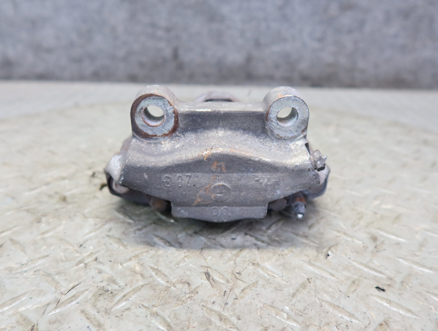 86-89 Mercedes R107 560SL Set of 2 Rear Left & Right Brake Caliper OEM