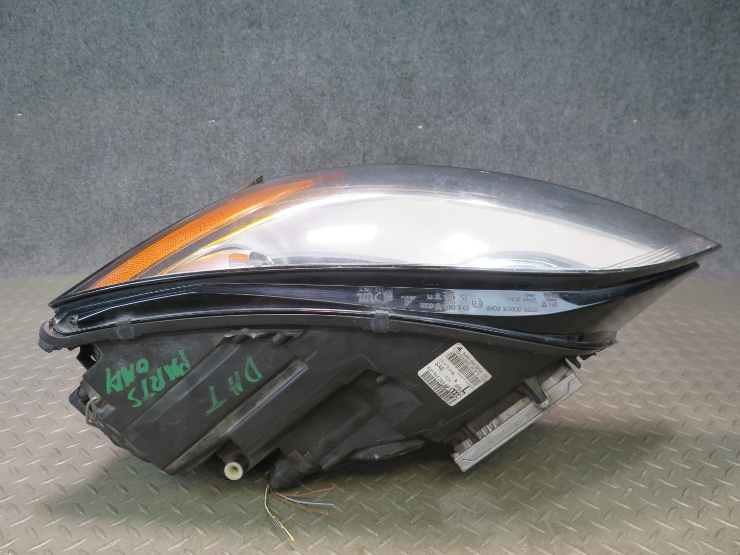 11-15 Audi 8J TT TTS Front Left Xenon HID Headlight Lamp w Ballast Damaged