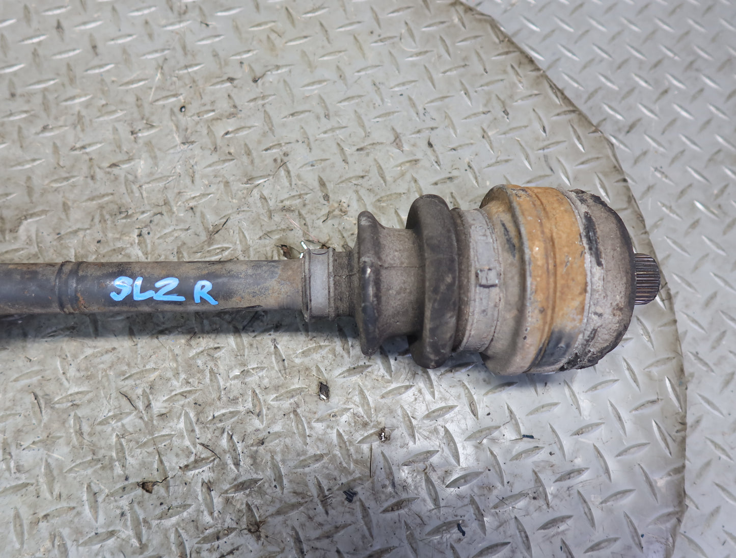 86-89 Mercedes R107 560SL Rear Right Suspension Axle Shaft 86K Miles OEM